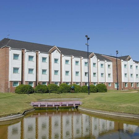 Hotel Aeroparque Inn & Suites Buenos Aires Zewnętrze zdjęcie